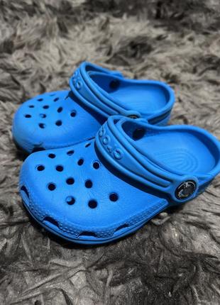 Crocs