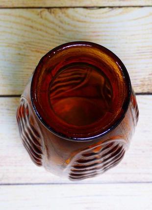 Вазочка стеклянная коричневая с узором советская