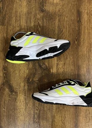 Кроссовки мужские adidas ozweego pure originals (h04533)7 фото