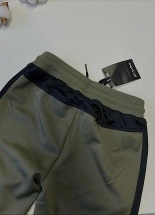 Спортивные штаны, джоггеры на 92-98 см, производитель данных.3 фото
