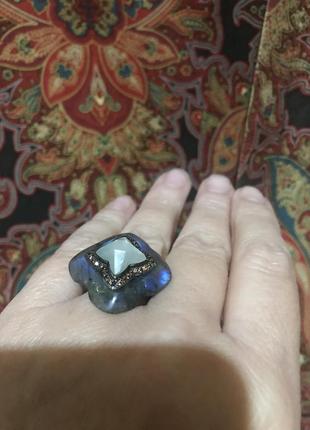 Серебряное кольцо кольцо: лабрадор, адуляр, мелкие сапфиры2 фото