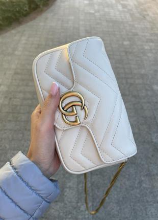 Сумочка под gucci