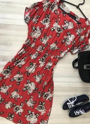 Легка віскозна сукня на літо