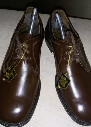 Cebo zlin (чехия)- новые кожаные туфли размер 42-42 1/2 (28,3 см)1 фото