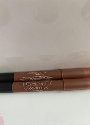 Карандаш для губ huda beauty lip pencil оттенок warm brown2 фото