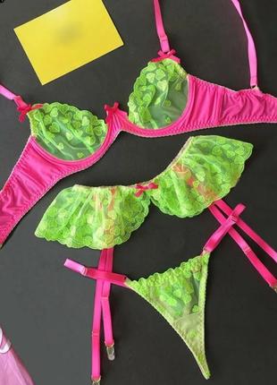 Эротическое белье, сексуальный кружевной комплект на косточках неоновый розовый1 фото