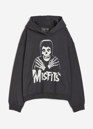 H&m misfits hoodie hotsell