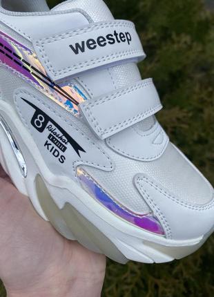 Кроссовки белые webep 2