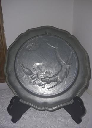 Тарелка настенная олово германия