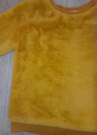 Мохнатый яркий желтый свитер свитшот4 фото