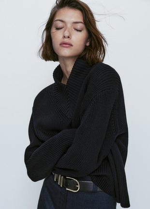 Бавовняний светр з v-подібним вирізом2 фото