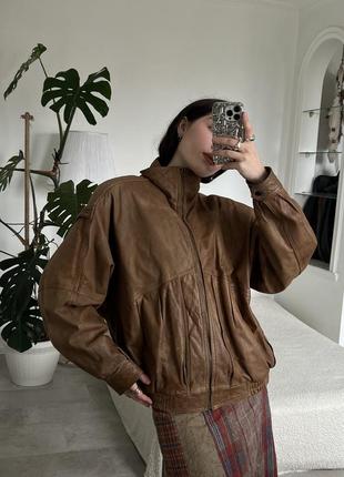 Розкішна коричнева шкіряна куртка косуха бомбер в американському стилі4 фото
