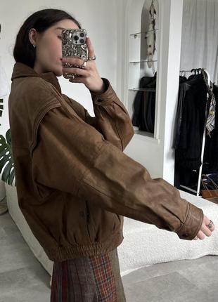 Розкішна коричнева шкіряна куртка косуха бомбер в американському стилі6 фото