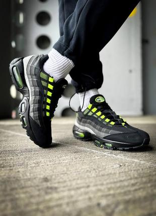 Чоловічі кросівки nike air max 95 "black grey neon"