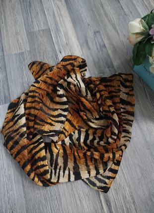 Красивый тигровой шарф шаль косынка6 фото