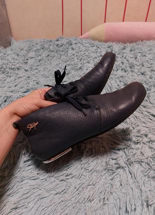 Демисезонные ботинки vladeks р 40(26см)