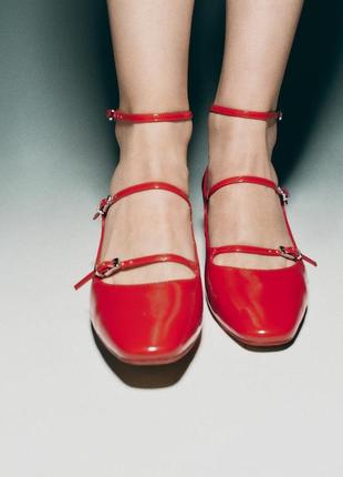 Лакированные красные туфли-балетки от zara, балетки, яркие туфли4 фото