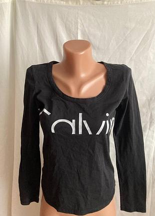 Женский черный свитшот calvin klein