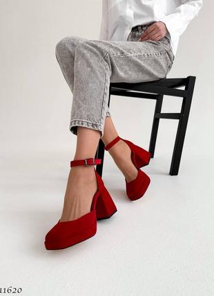 Красные босоножки туфли замшевые на каблуке9 фото