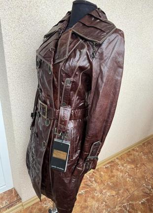Удлиненная куртка из натуральной кожи, темно коричневого цвета, размер м3 фото
