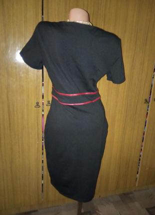 Трикотажное платье со вставками эко-кожи3 фото