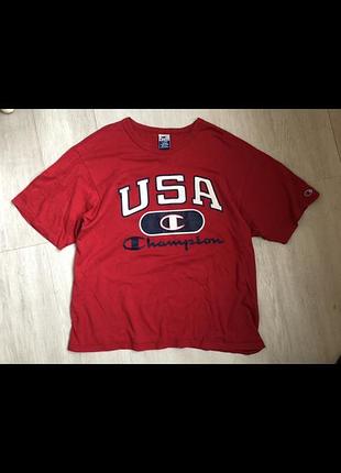 Вінтажна футболка champion