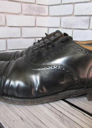 Туфлі броги loake