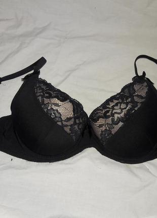 Бюстгалтер с пуш апом на грудь 75б