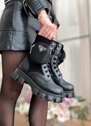 Ботинки prada monolith boots black leather nylon pouch черевики10 фото