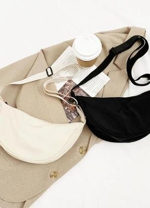 Нейлонова сумка через плече hobo sling crescent bag модна