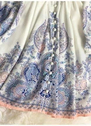 Платье клеш в стиле zimmermann белое в цветы клеш голубое3 фото