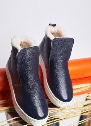 Женские кожаные ботинки на меху, разные цвета2 фото