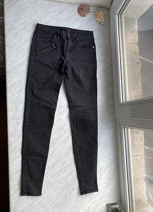 Джинси чорні по фігурі скінні zara жіночі весна осінь