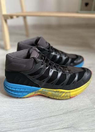 Hoka10 фото