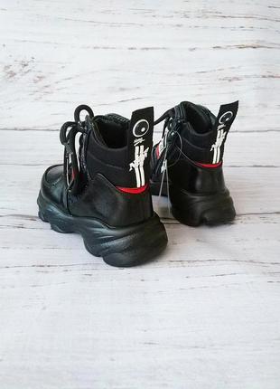Демисезонные ботинки для девочки4 фото