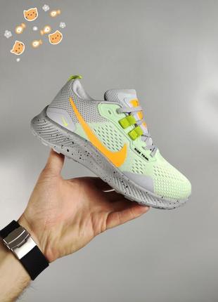 Жіночі кросівки nike pegasus trail green gray зручні та дихаючі1 фото