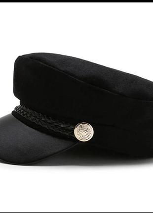 Женская кепи