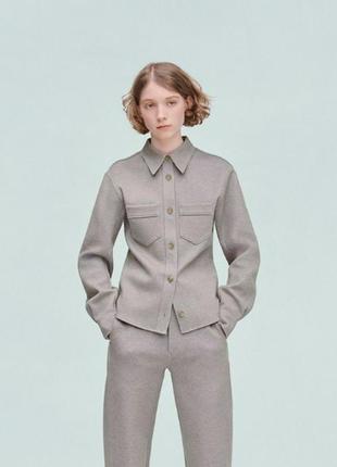 Оверсайз сорочка з накладними кишенями