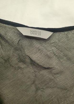 Блуза полупрозрачная шелковая черная с орнаментом v вырез6 фото