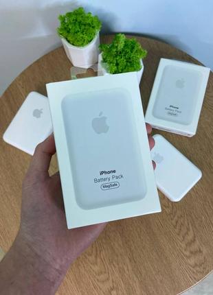 Apple battery pack magsafe