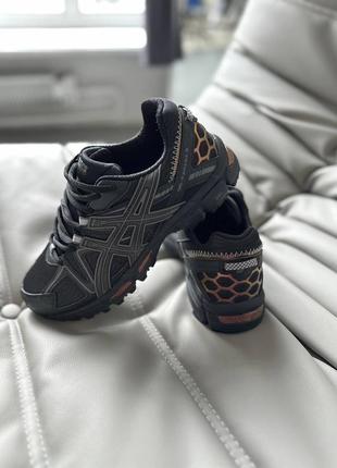 Кроссовки asics gel-kahana 8 black rose gold2 фото