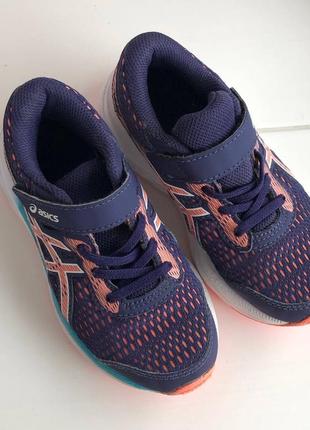 Детские спортивные кроссовки asics оригинал2 фото