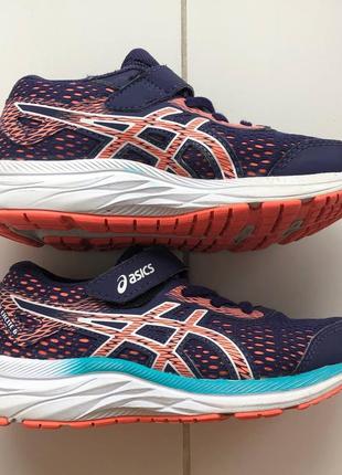 Детские спортивные кроссовки asics оригинал1 фото