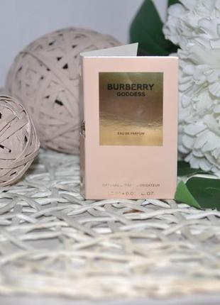 Новая фирменная парфюмированная вода пробник миниатюра burberry goddess 1,5 мл2 фото