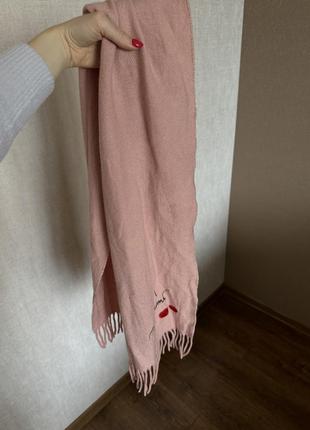 Стильний італійський теплий з вишивкою, з малюнком вовняний кашеміровий шарф бежевий рожевий — персиковий2 фото