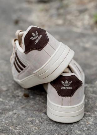 Кроссовки adidas3 фото