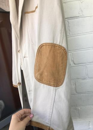 Джинсовый пиджак с кожаными вставками3 фото