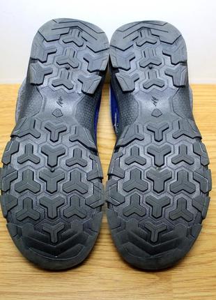 Кроссовки quechua 7