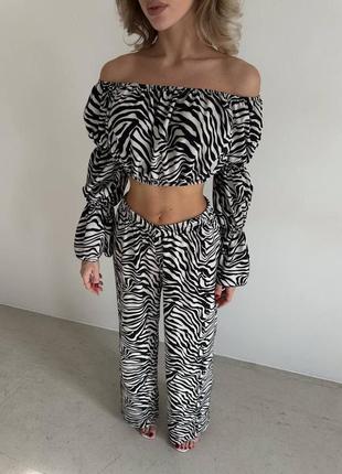 Женские летний брючный костюм штаны и топ