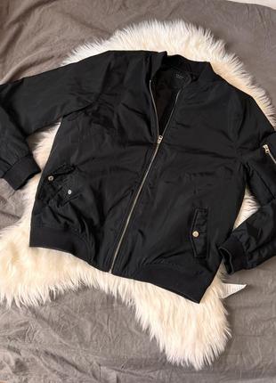 Бомбер черный оверсайз женский мужской куртка ветровка кофта зепка черная